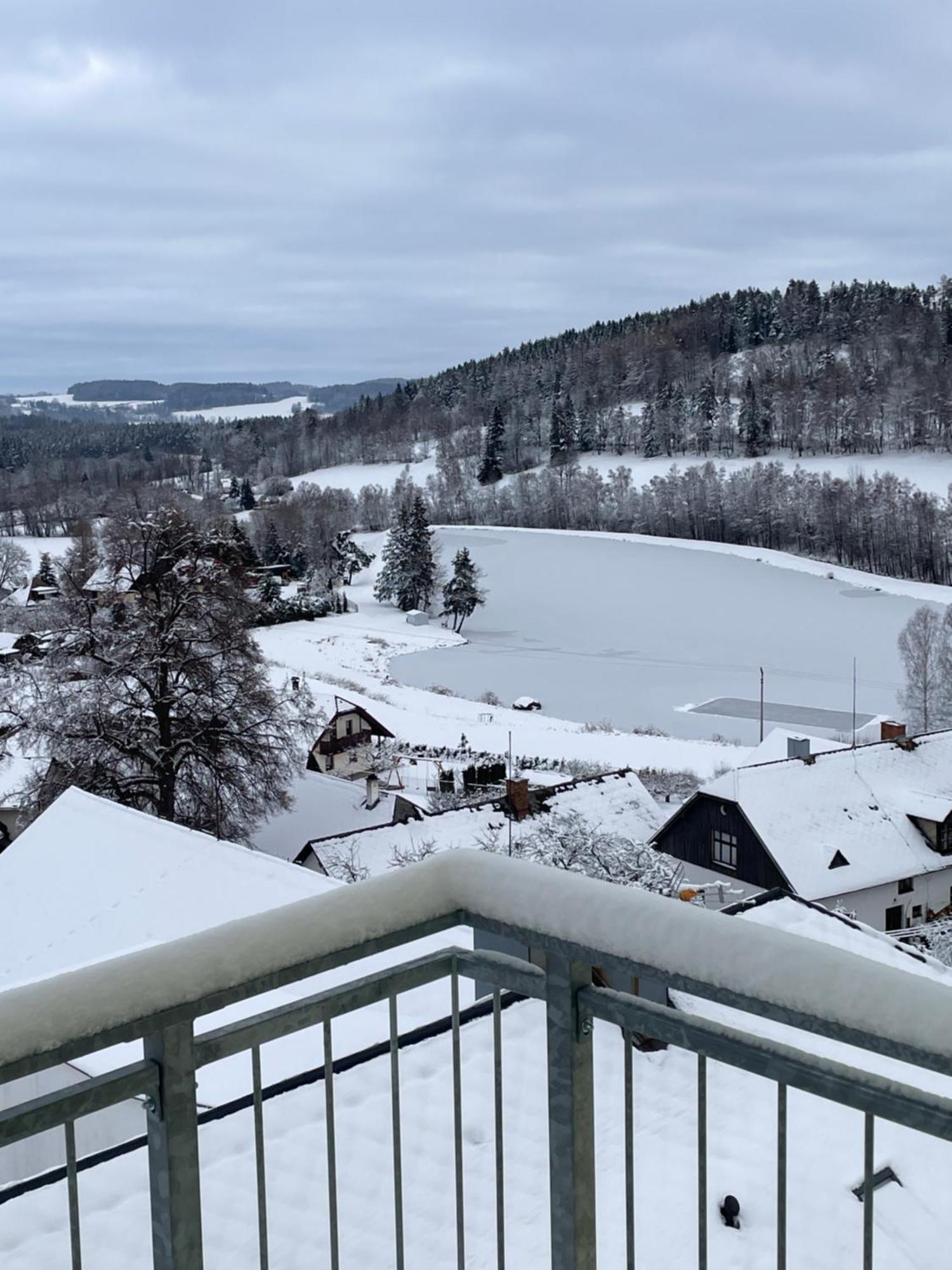 Apartman Na Upati Sumavy Stachy Luaran gambar